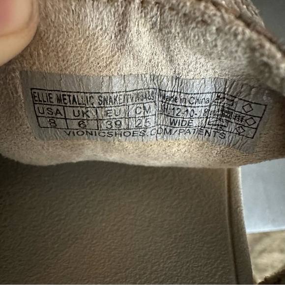 Vionic Ellie Metallic Pewter Snake Slip In Sandals Ladies Size 8 Arch Support - Picture 9 of 10